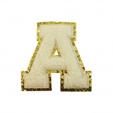 opstrijk letter A badstof off-white met gouden rand  8 x 8 cm