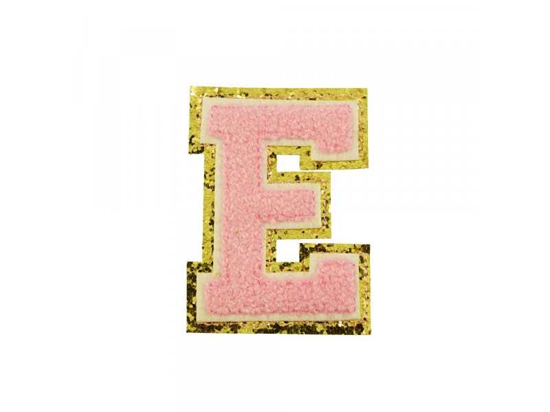 opstrijk letter E badstof roze met gouden rand  8 x 8 cm